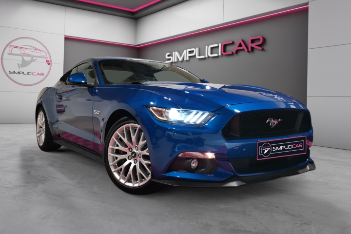 FORD MUSTANG FASTBACK