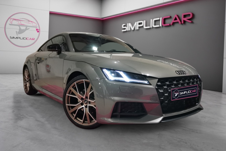 AUDI TT COUPE