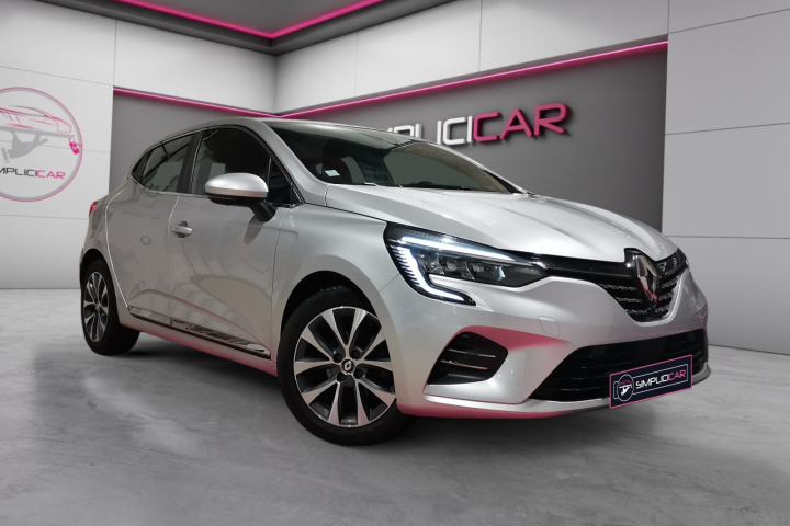 RENAULT CLIO V
