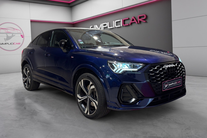 AUDI Q3 SPORTBACK