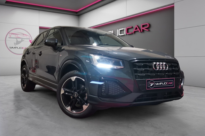 AUDI Q2