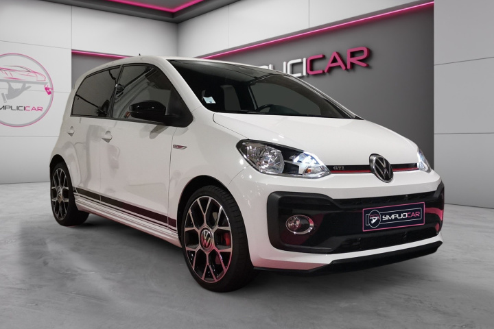 VOLKSWAGEN UP! 2.0
